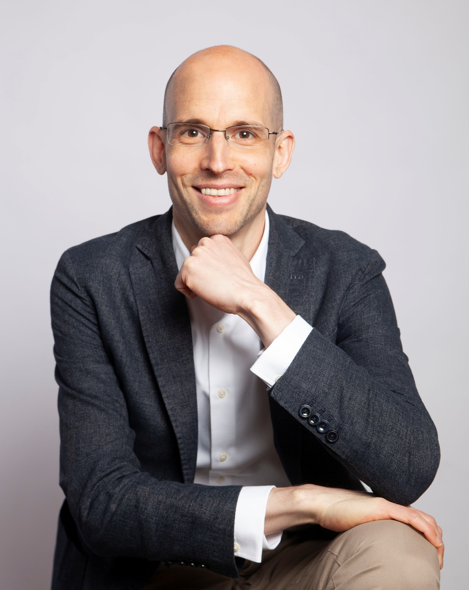 Man with suit, realtor, real estate hunter